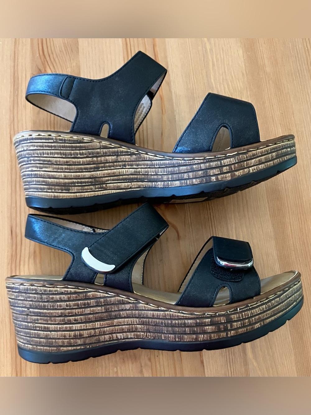 NEW Patrizia Women's Black Wedge Sandals 2.5” Heel Size 39 (8.5)